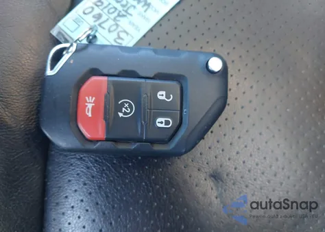 2019 Jeep Wrangler Unlimited Sport S 4X4 from USA, damaged, VIN 1C4HJXDG3KW573894